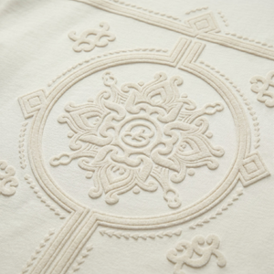 Blanc Kanvas 'Mandala' T-Shirt