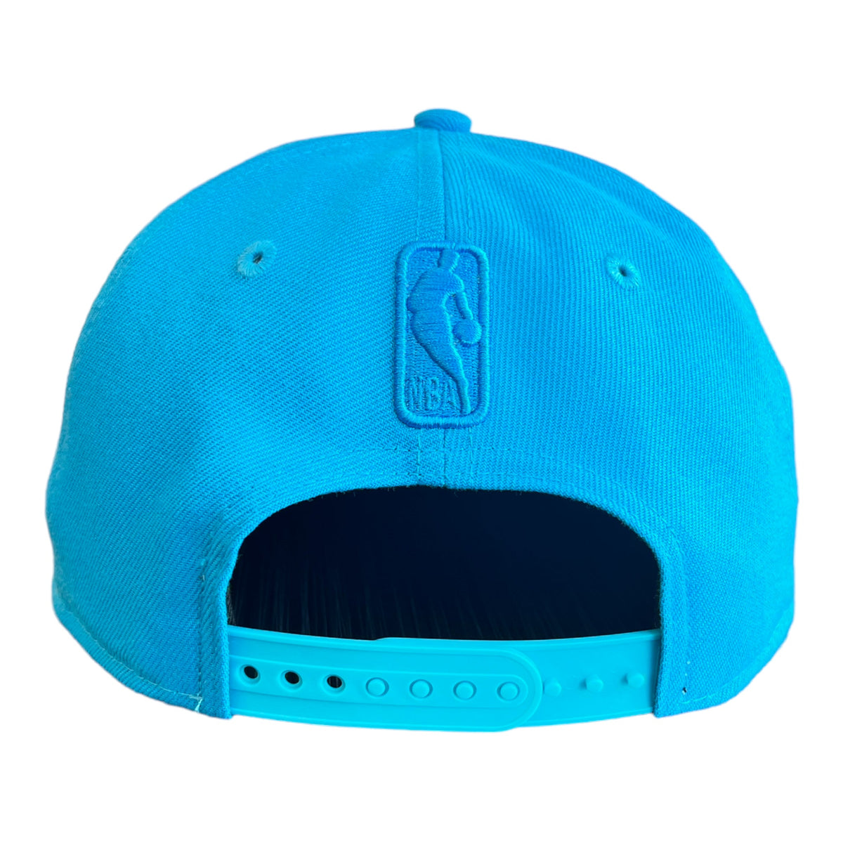 New Era Milwaukee Bucks Custom Monochrome 9Fifty Snapback Baseball Cap - Turquoise